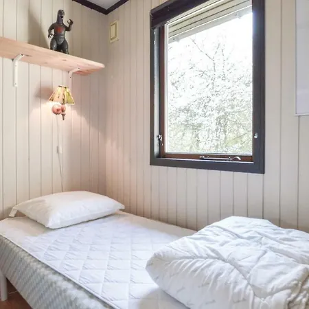 Дом отдыха Three-bedroom Holiday In *