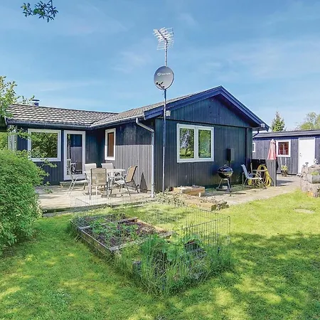 Three-bedroom Holiday In * Vig