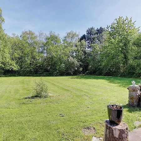 Three-bedroom Holiday In *