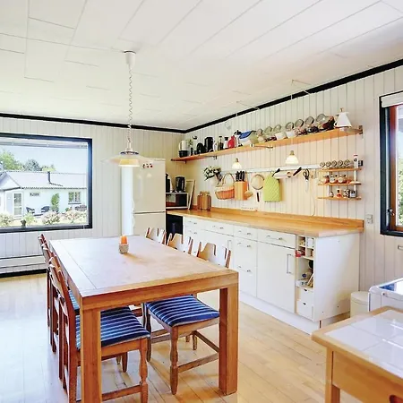 Дом отдыха Three-bedroom Holiday In Vig