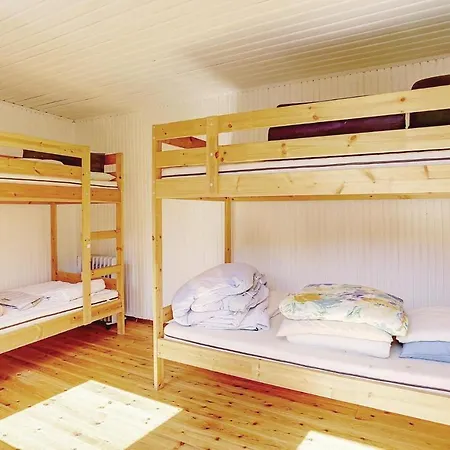 Three-bedroom Holiday In Vig